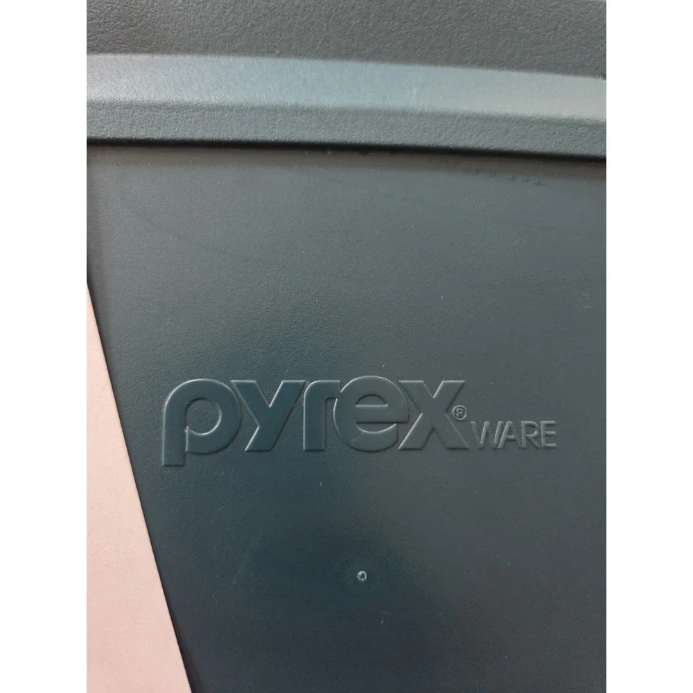 Pyrex 233 PC replacement lid Rectangular Plastic Snap on green
